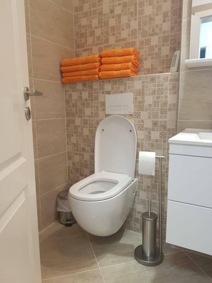 Apartament Monadin 3 براشوف المظهر الخارجي الصورة