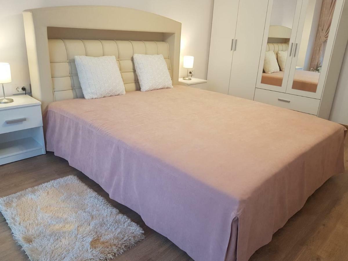 Apartament Monadin 3 براشوف المظهر الخارجي الصورة