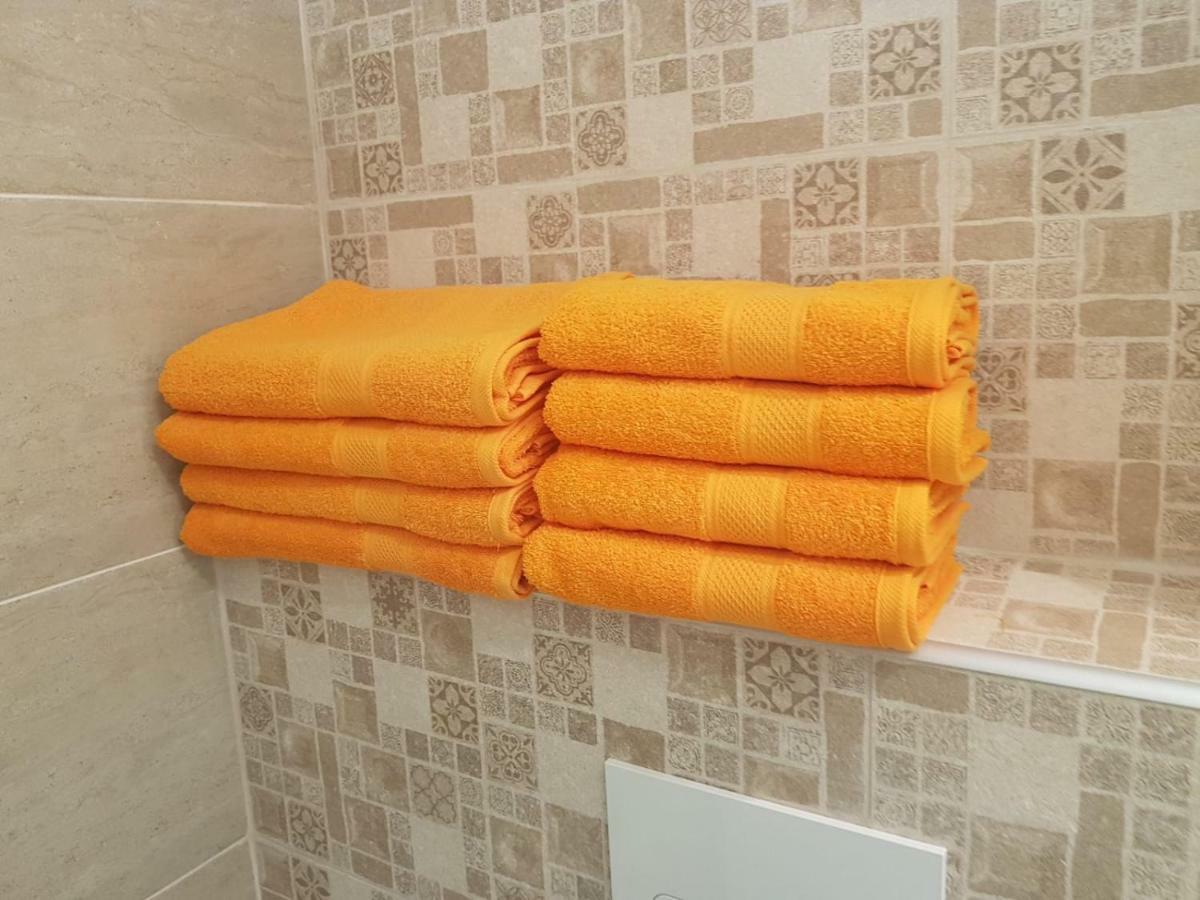Apartament Monadin 3 براشوف المظهر الخارجي الصورة