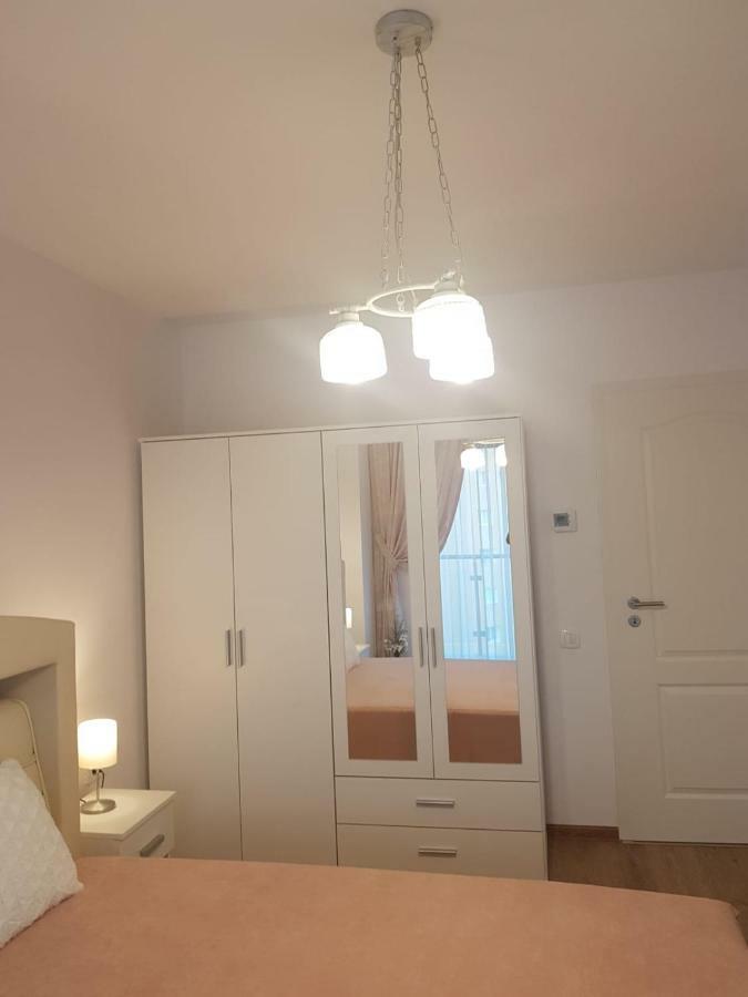 Apartament Monadin 3 براشوف المظهر الخارجي الصورة