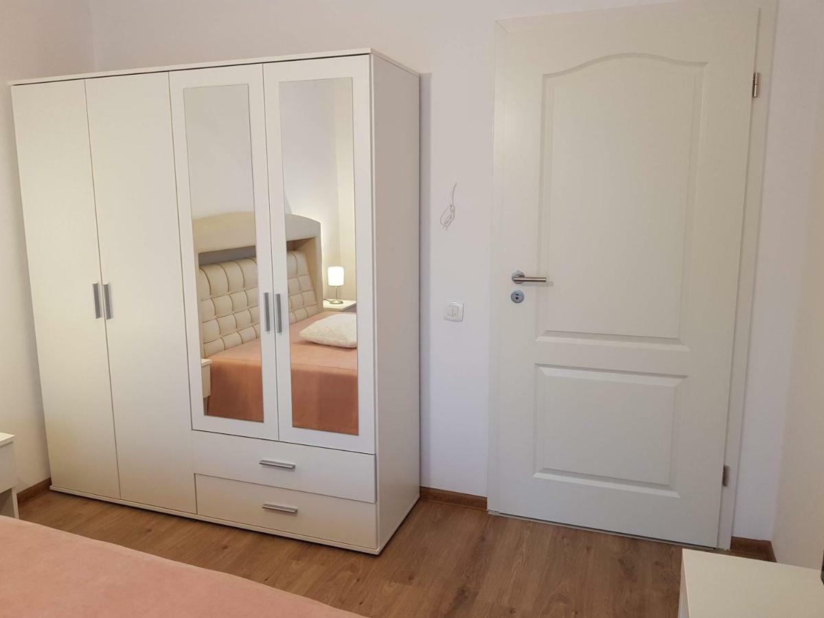 Apartament Monadin 3 براشوف المظهر الخارجي الصورة