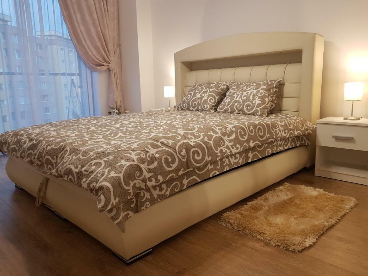 Apartament Monadin 3 براشوف المظهر الخارجي الصورة